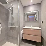 Apartman T2 D'exception Avec Piscine Et - Parking Prive