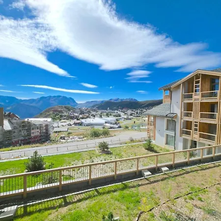 T2 D'exception Avec Piscine Et - Parking Prive Apartman *
